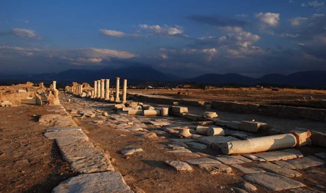 Laodikya antik kenti ziyaret saatleri