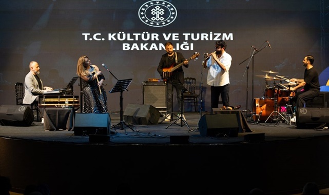 van kültür yolu festivali sanatçıları