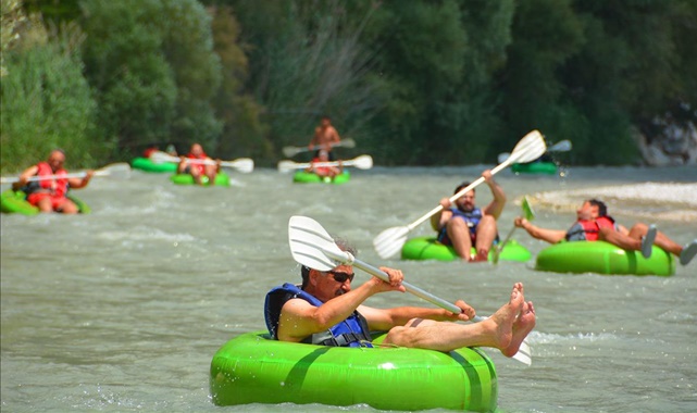 saklıkent kanyonu rafting