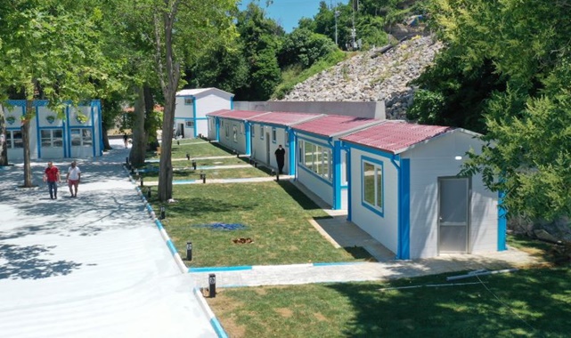 kapuz plajı kadınlar günü