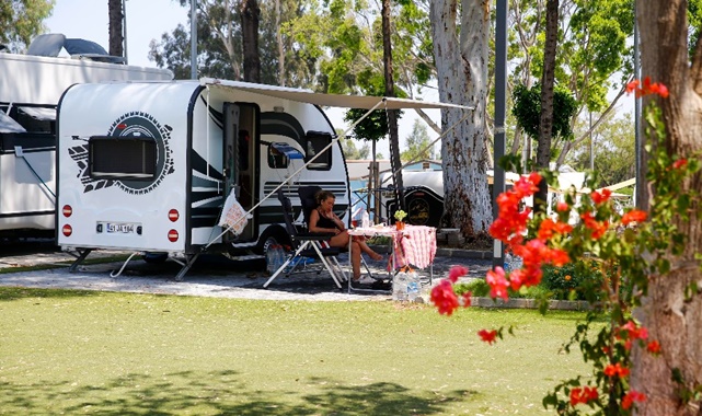 konyaaltı karavan parkı neler var