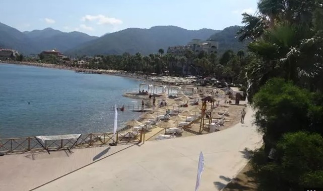 içmeler plajı şezlong fiyatları 2024