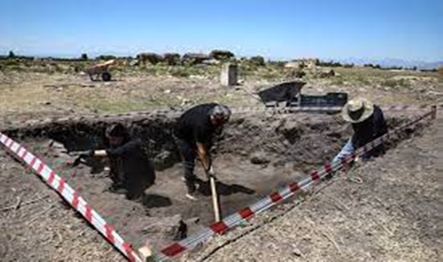 anavarza antik kenti cami
