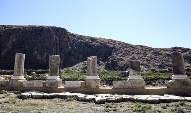 anavarza antik kenti nerede