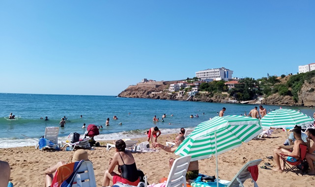 riva plajı şezlong fiyatları 2024