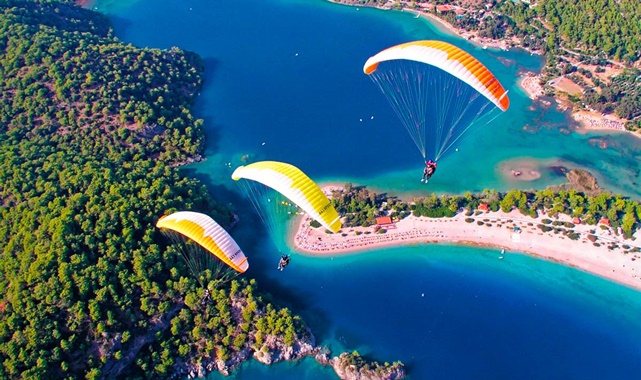 fethiye yamaç paraşütü ne kadar sürüyor