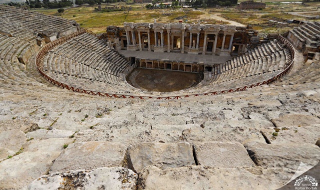 Hierapolis antik kenti ziyaret saatleri