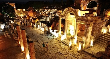 Efes Antik Kenti gece müzeciliği etkinliği 4 Mayıs'ta!