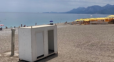 Konyaaltı plajı şezlong fiyatları 2024!