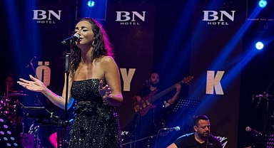 BN Hotel Thermal'de bayramda Öykü Gürman konseri!