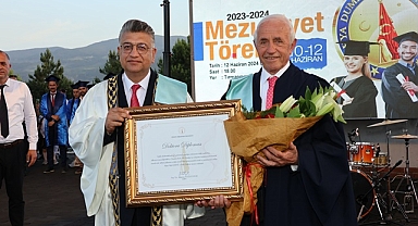 NG kurucu başkanı Nafi Güral'a fahri doktora ünvanı verildi