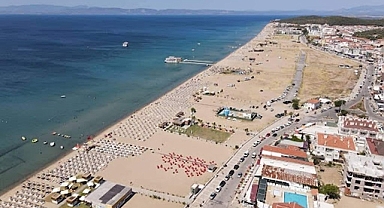 Ayvalık plajları kaçak işletiliyor