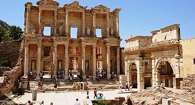 Efes Antik kenti giriş ücretine tepki!