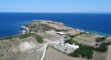 Parion Antik Kenti yeni antik liman bulundu