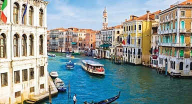 Venedik giriş ücreti 29 günde 2.2 milyon euro kazandırdı