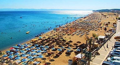 Sarımsaklı plajı şezlong fiyatları 2024!