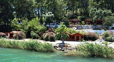 Muğla'nın gizli cenneti: Sultaniye Kaplıcaları'nda şifa bulun!