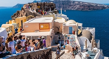 Görülmemiş artış... Yunan adalarına kaç Türk turist gitti?