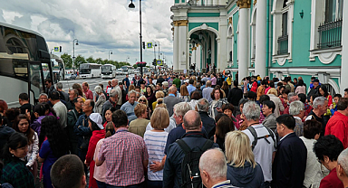 Türk turistlerin popüler şehrinde rehber sıkıntısı!
