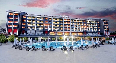 Antalya'daki otelini kiraya veriyor... Yeni otel yapacak