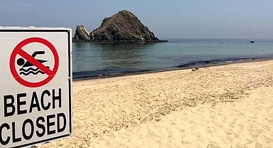Petrol sızıntısı sebebiyle plajlarını kapattı