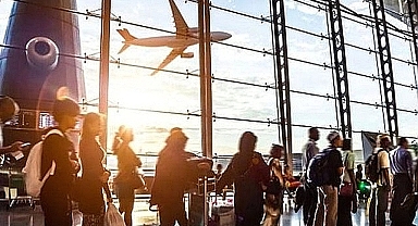 2025'in ilk 4 ayında Türkiye'ye gelen turist sayısı açıklandı