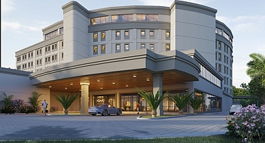 211 odalı 5 yıldızlı otel kapılarını açtı