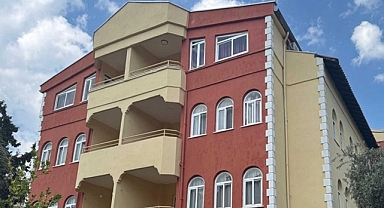 4. kattan düşen İngiliz turist hayatını kaybetti