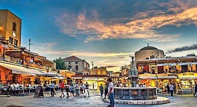 Ünlü adada Türk turist sevinci!