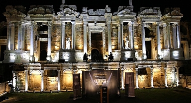 Pamukkale gece müzeciliği başlıyor... İşte gece ziyaret ücreti!