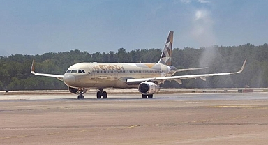 Abu Dabi'den Antalya uçuşlarına başladı