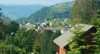 Antalya'da iki lüks oteli var.... Trabzon'a 5 yıldızlı otel yapacak