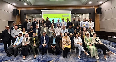 Uzakrota 2025 zirve maratonuna Kuala Lumpur'dan başladı!