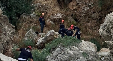 Falezlerden düşen genç turist hayatını kaybetti