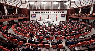 Turizm çalışanlarını yakından ilgilendiren düzenleme TBMM'de kabul edildi