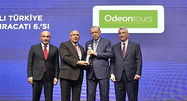 Turizm sektöründe yine ihracat şampiyonu oldu