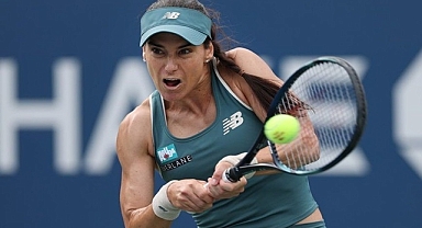 Otel odasından kupası çalındı