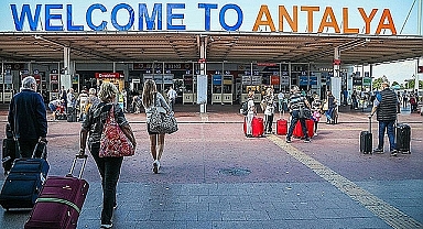 Antalya'ya 10 ayda en çok ziyaretçi gönderen 10 ülke!