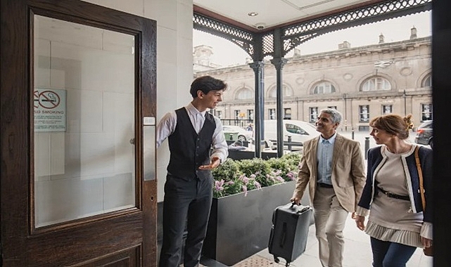 İngiltere'de sektör tepkili: Turist vergisi yolda!