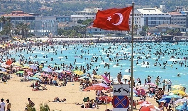 Türkiye'ye 10 ayda gelen turist sayısı açıklandı