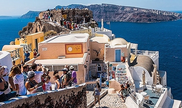 Yunanistan turizminde çifte tablo!