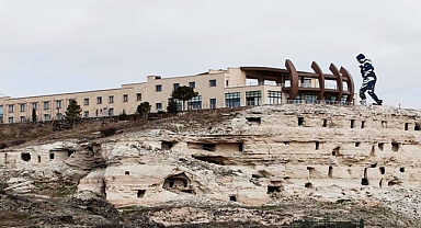 92 odalı Kapadokya oteli aylık 350 bin liraya belediyeden kiralık!