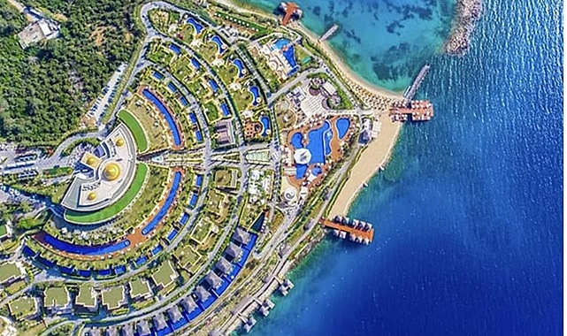 Kayyum atanan otele bir şok daha!