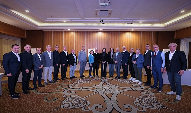 Crystal Hotels, 2026'da hayata geçireceği konseptleri müdürler çalıştayında paylaştı