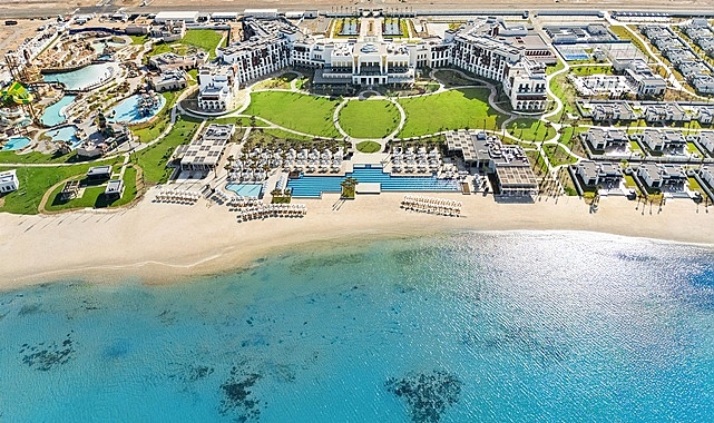 540 odalı ultra her şey dahil Rixos oteli kapılarını açtı