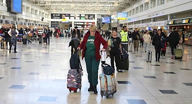 Antalya 2026'ya iki ana pazarda kayıpla başladı