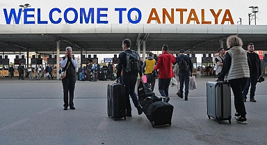 Antalya 2026'ya rekorla başladı