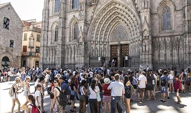 İspanya'da turist vergisi artırıldı