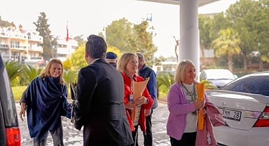 İlk kafile İngiltere'den geldi