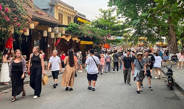 Krizin kazananı: Rus turistler rotayı üç kat artışla o ülkeye çevirdi